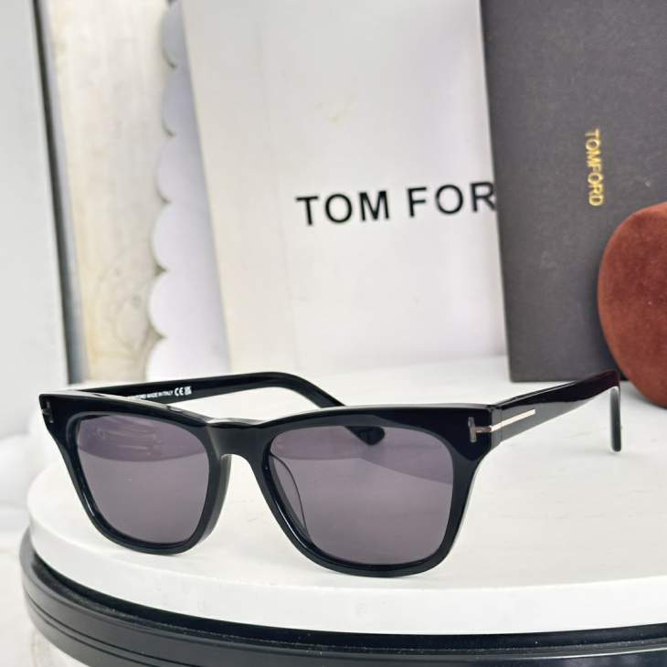 Picture of Tom Ford Sunglasses _SKUfw77121914fw
